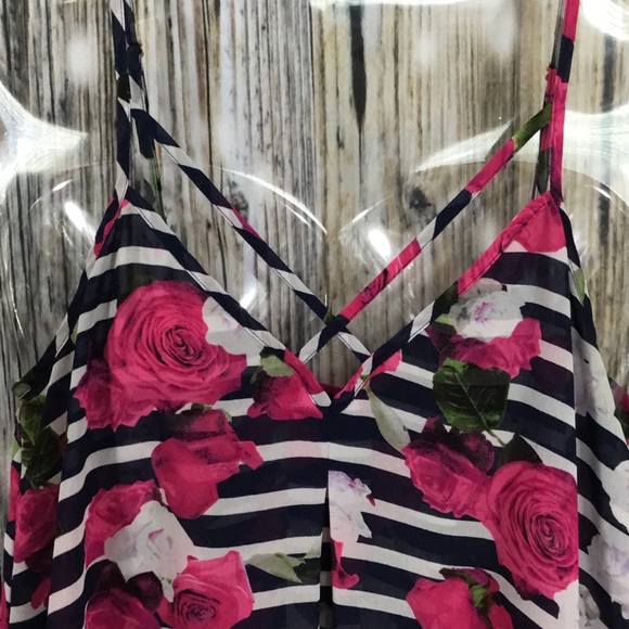 NWOT Guess Navy/Pink Criss Cross Tank Sz. S - Picture 2 of 8